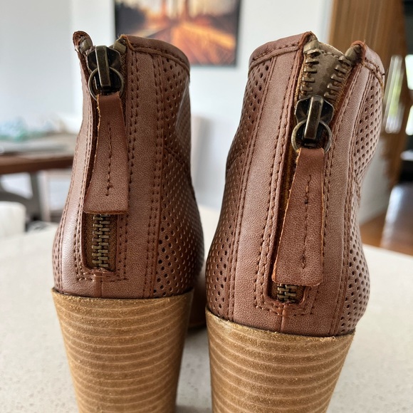 Steve Madden Peep Toe Bootie - Picture 3 of 7